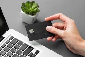 Como Usar o Cartão de Crédito com Inteligência e Evitar Dívidas