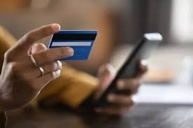 Cartão de Crédito ou Cartão de Débito — Qual a Melhor Opção para o Seu Dia a Dia?